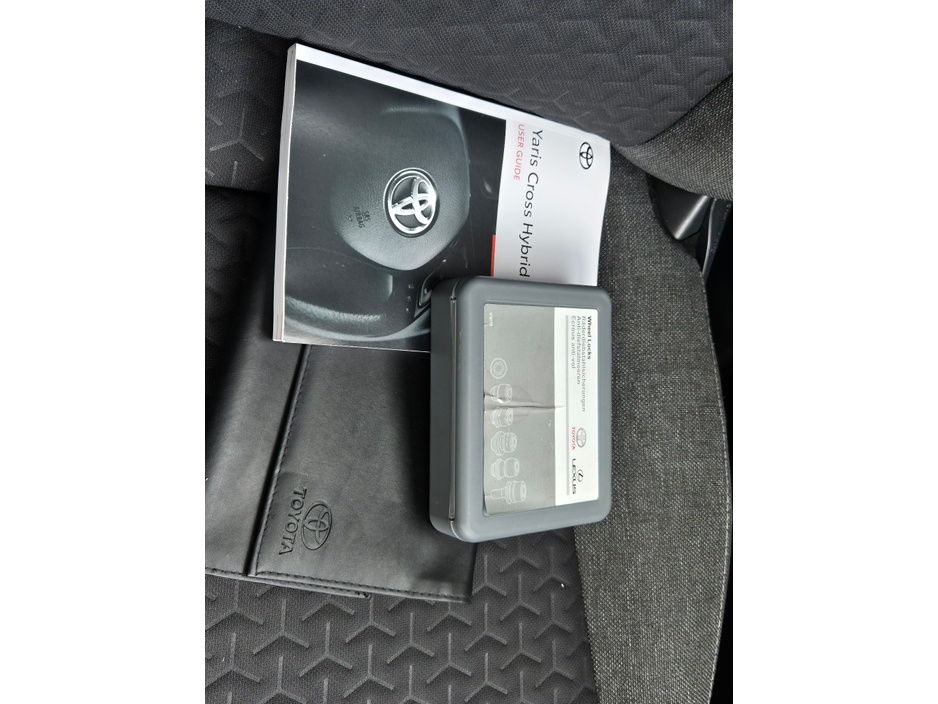 2022 Toyota Yaris Cross ICON HEV AUTO €26,250