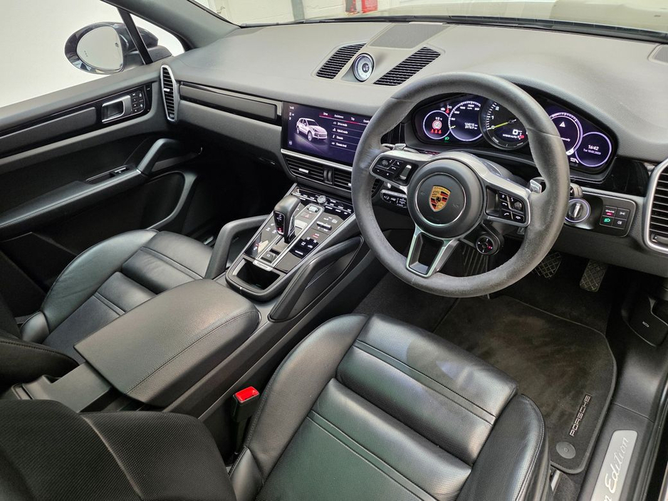 2023 Porsche Cayenne *E-HYBRID 3.0 V6 470BHP*PLATINUM EDITION* €74,950