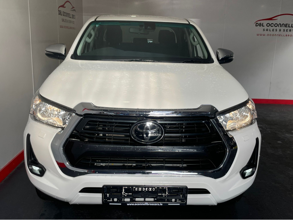 2023 Toyota Hilux - image 5