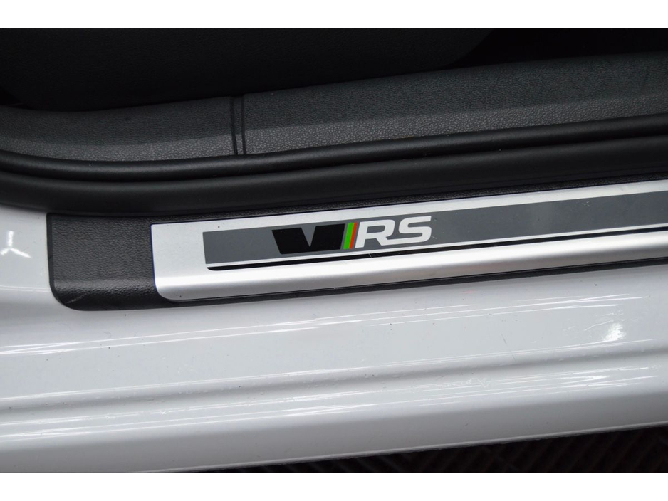 2015 Skoda Octavia RS 2.0TSI 230HP