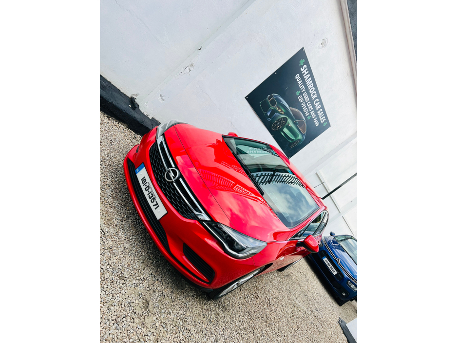 2016 Opel Astra  €7,950