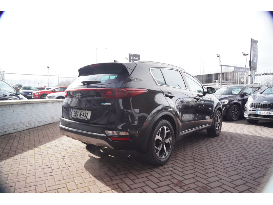 2020 Kia Sportage - image 4