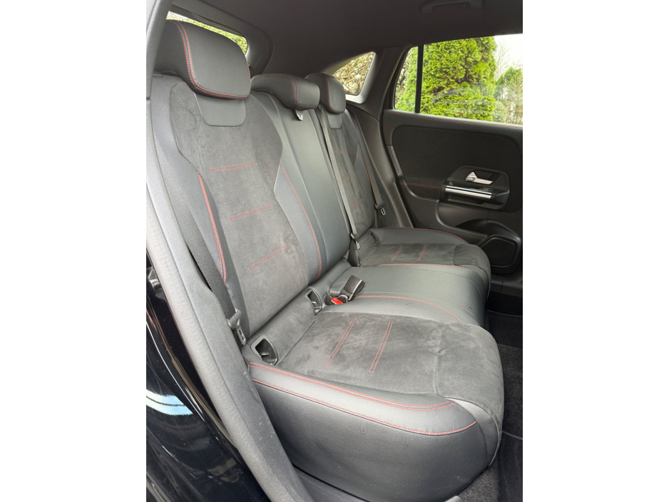 2021 Mercedes-Benz GLA Class - image 11