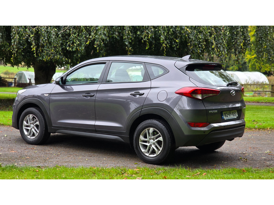 2016 Hyundai Tucson - image 6