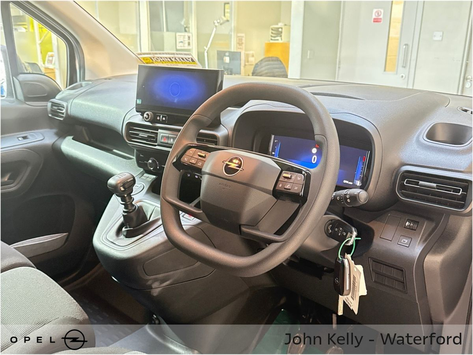 2026 Opel Combo COMBO 19 KOMF L1H1-1.5 100BHP D