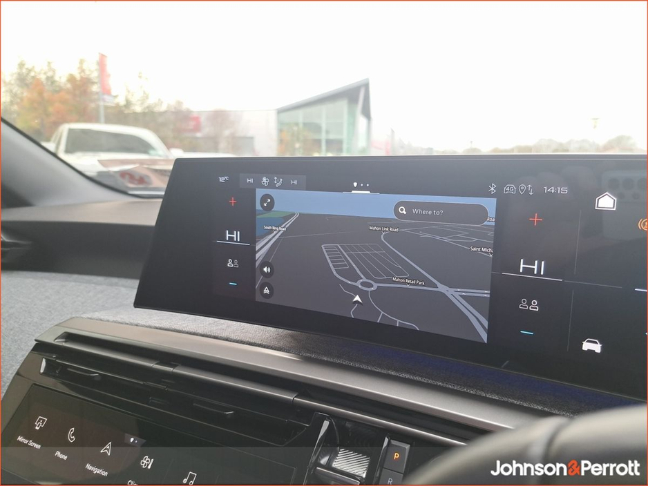 2025 Peugeot 3008 BEV 73kWH 210BHP Allure. €45,900