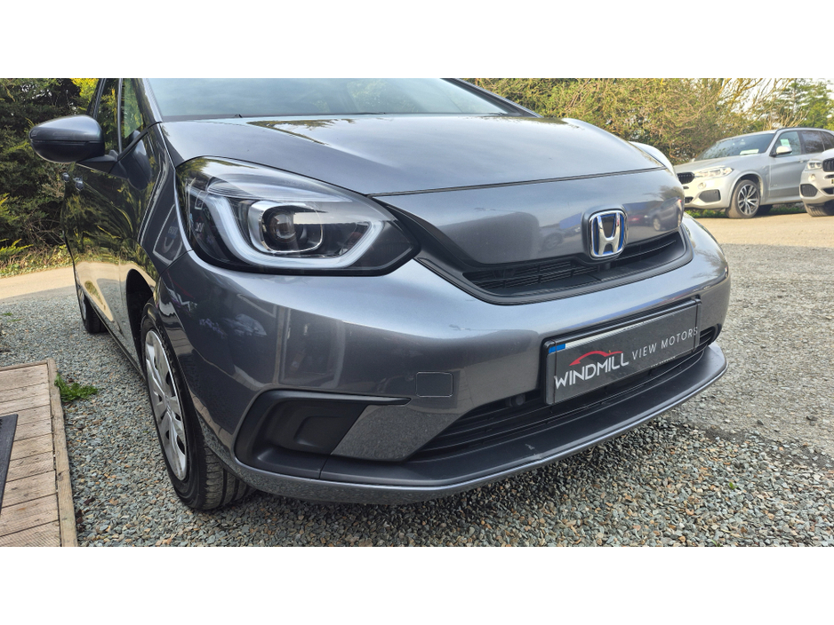2021 Honda Jazz - image 4