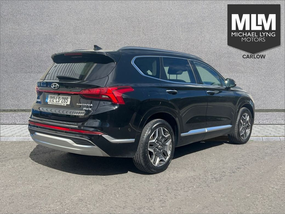 2021 Hyundai Santa Fe 1.6 PHEV 4WD Executive Plus Auto €39,950