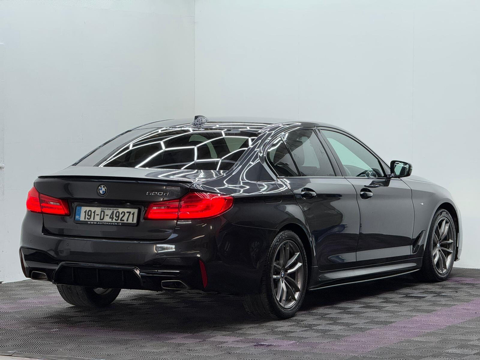 2019 BMW 5 Series - image 6