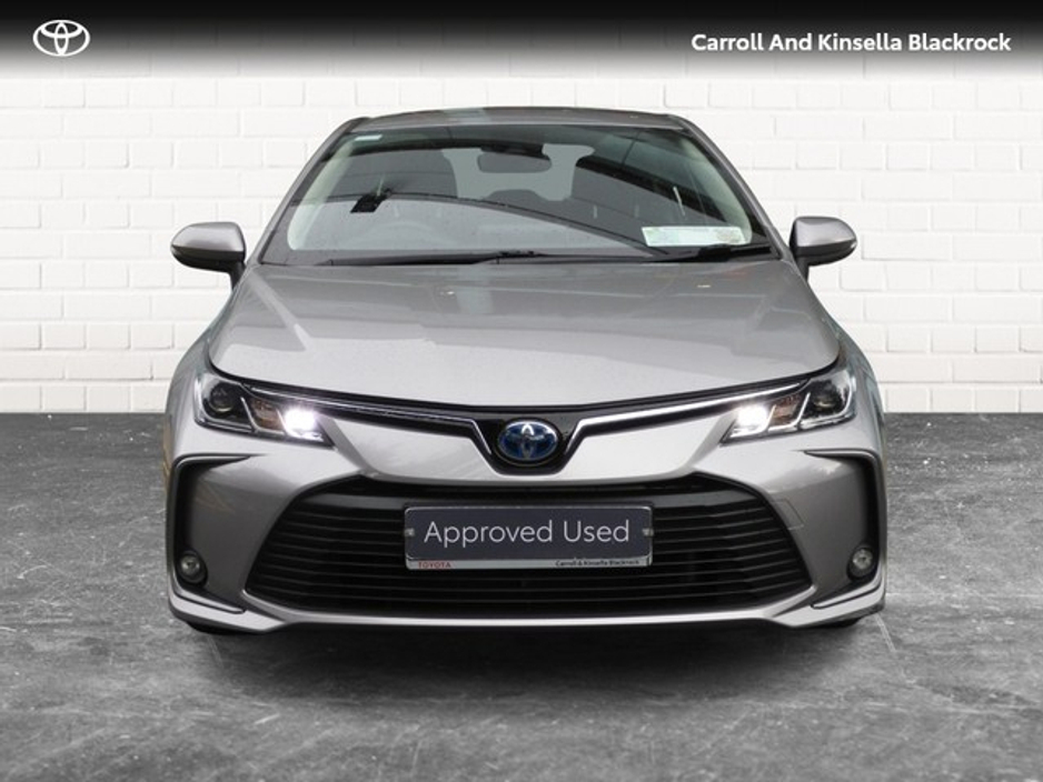 2020 Toyota Corolla Hybrid Luna Saloon €20,950