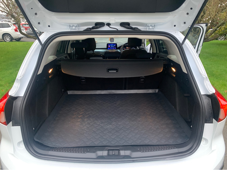 2021 Ford Focus - image 22