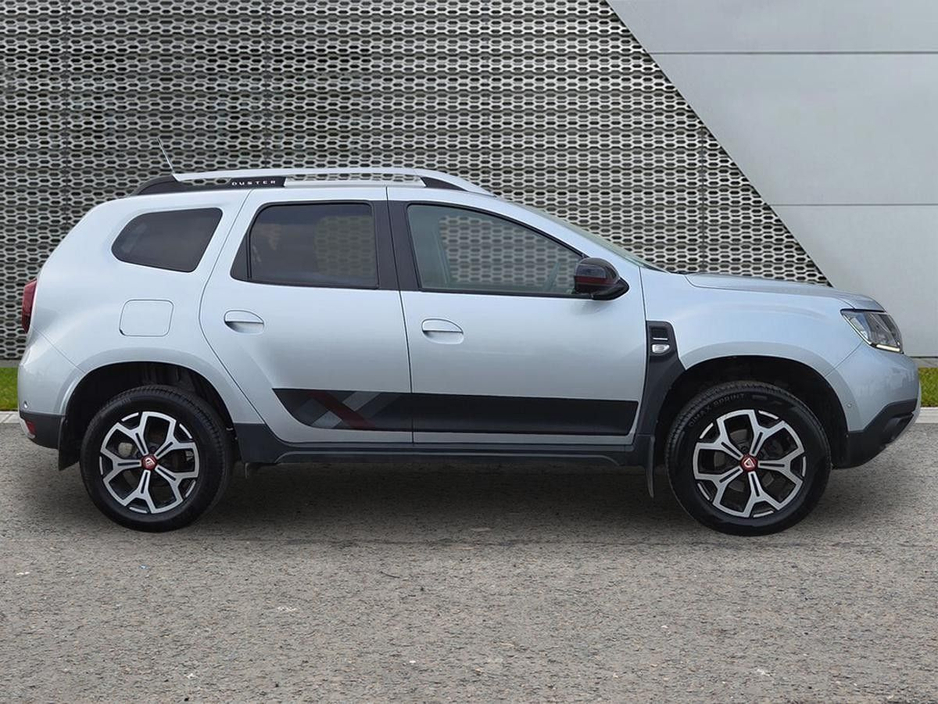 2019 Dacia Duster - image 6