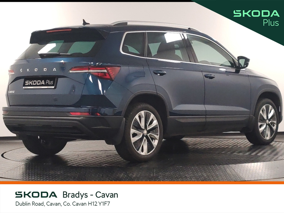 2023 Skoda Karoq - image 3