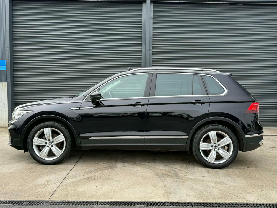 2023 Volkswagen Tiguan ELEGANCE 2.0 TDI MANUAL 6SPEED FWD 150BHP €39,450