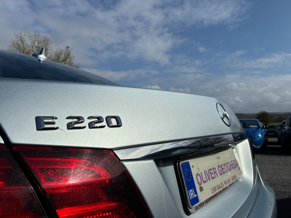 2014 Mercedes-Benz E Class - image 16