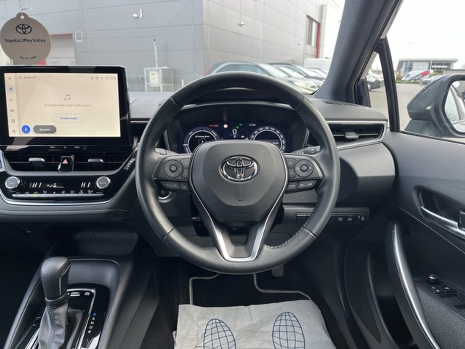 2024 Toyota Corolla - image 9