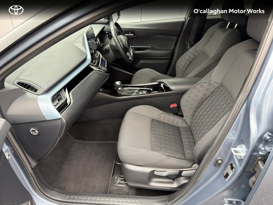 2022 Toyota C-HR 1.8 HYBRID SPORT 4DR AUTO €24,950