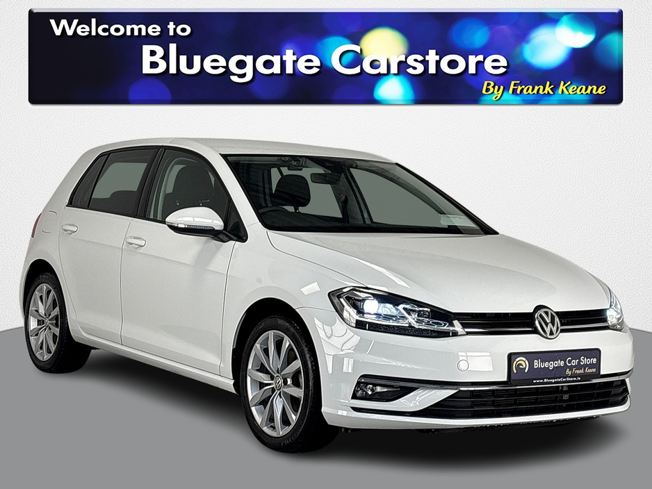 2019 Volkswagen Golf COMFORTLINE**TOUCHSCREEN MEDIA**APPLE CAR PLAY**REVERSE CAMERA**PARKING SENSORS**MULTIFUNCTIONAL STEERING WHEEL**CRUSIE CONTROL**DUAL CLIMATE**CLOTH SEATS**ELECTRIC WINDOWS**AIRCONDITIONING**ISOFIX** €19,495