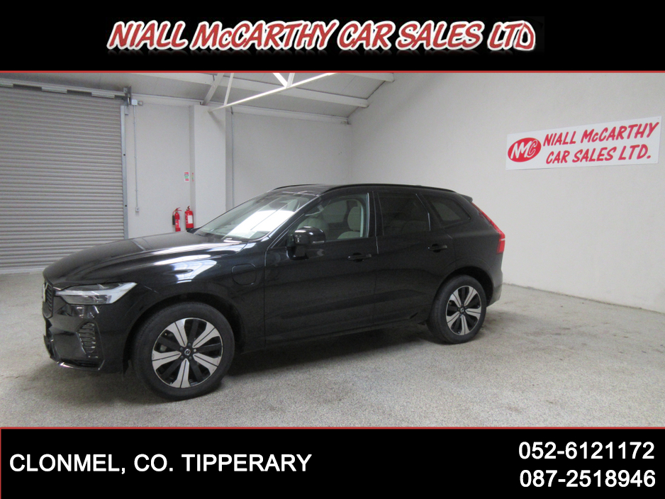 2023 Volvo XC60 - image 3