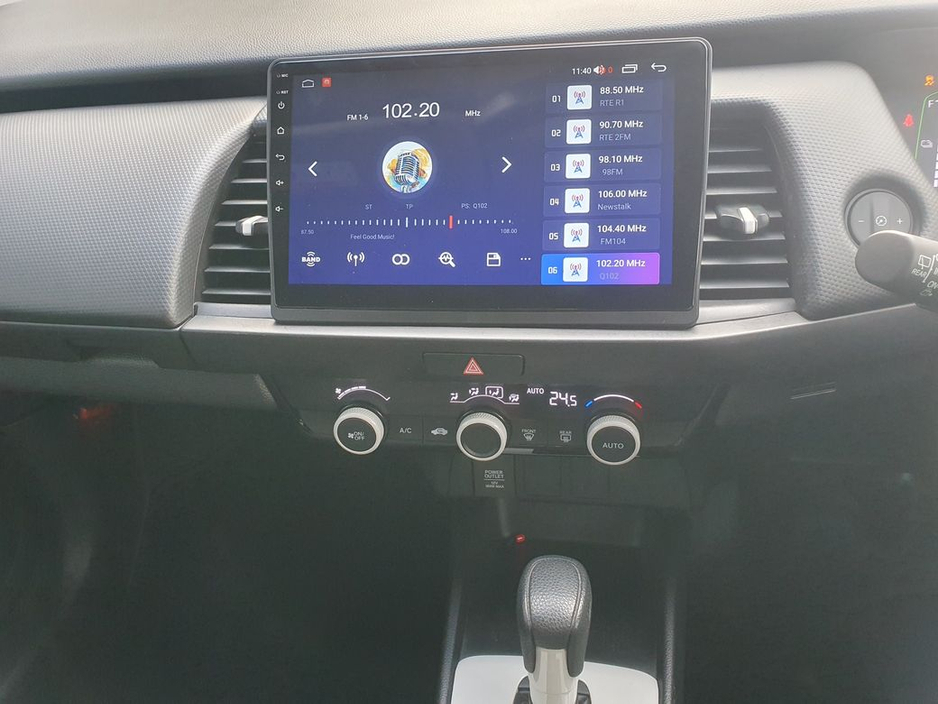 2020 Honda Jazz - image 15