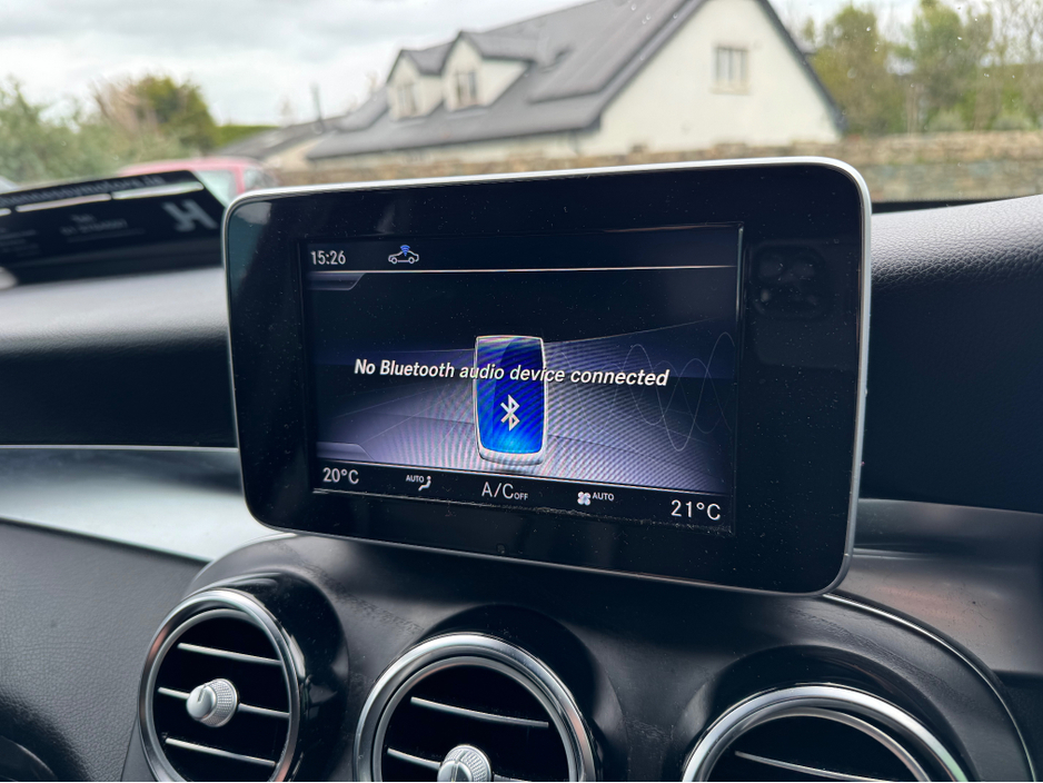 2018 Mercedes-Benz GLC Class - image 13