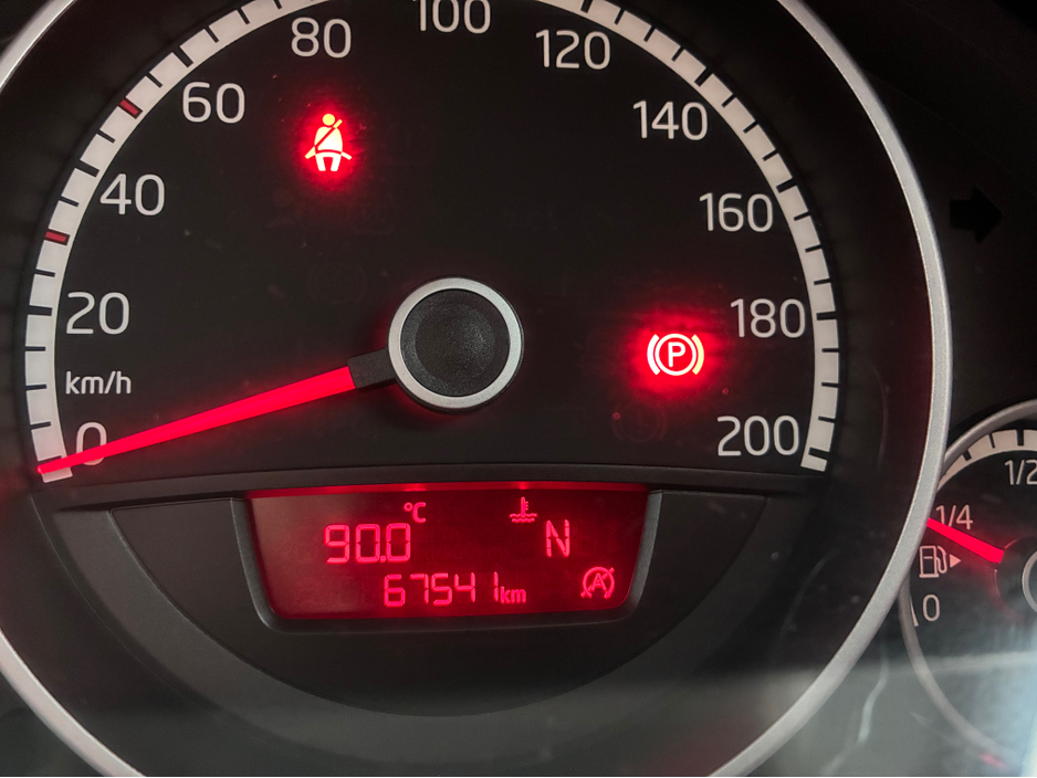 2016 Volkswagen up! 1.0i Petrol Jeans Up Automatic €10,750