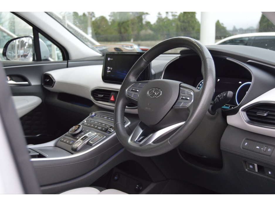 2023 Hyundai Santa Fe 1.6 PHEV 4WD Executive Plus Auto €48,995