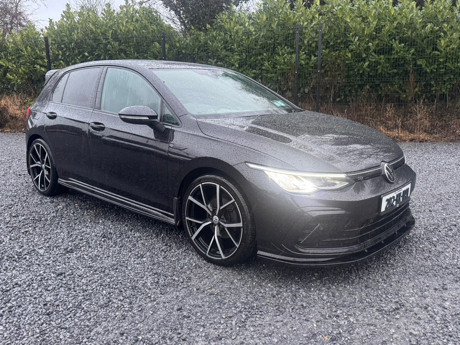 2020 Volkswagen Golf  €32,950