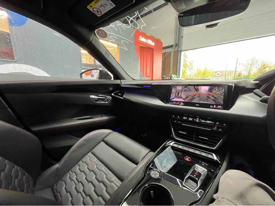 2023 Audi e-tron GT quattro - image 24