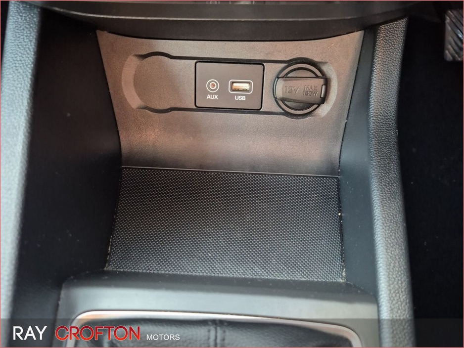 2017 Hyundai i20 - image 16