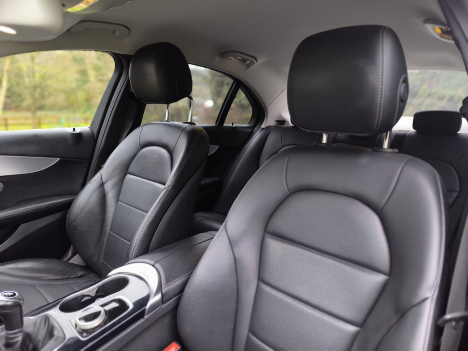 2018 Mercedes-Benz C Class - image 30
