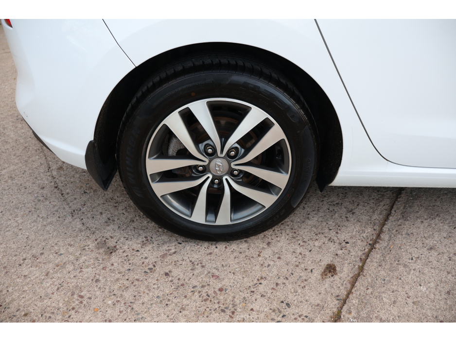 2017 Hyundai i30 DELUXE  Low Mileage €12,495