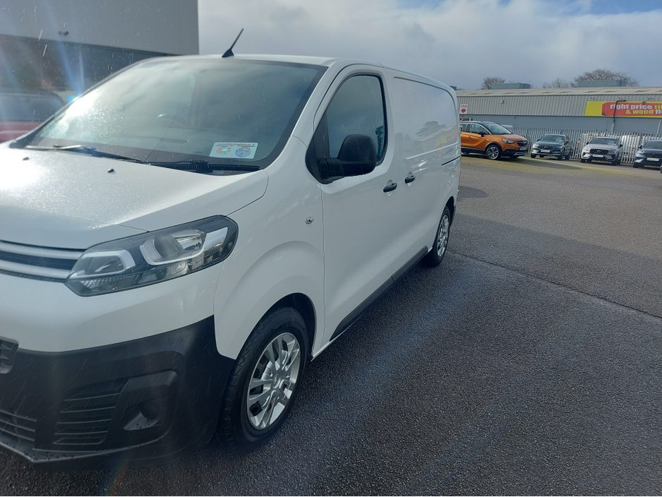 2022 Citroen Dispatch LX MWB 1.5 BLUEHDI 100 EUR6.3 €18,950