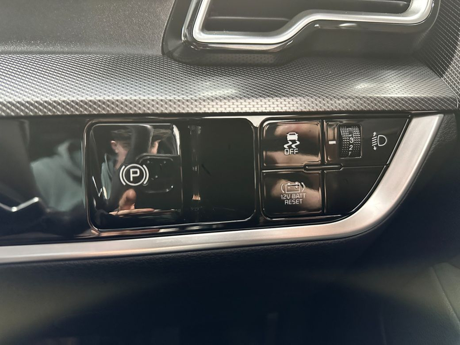 2024 Kia Sportage - image 21