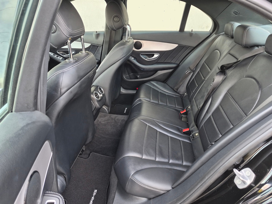 2018 Mercedes-Benz C Class - image 10