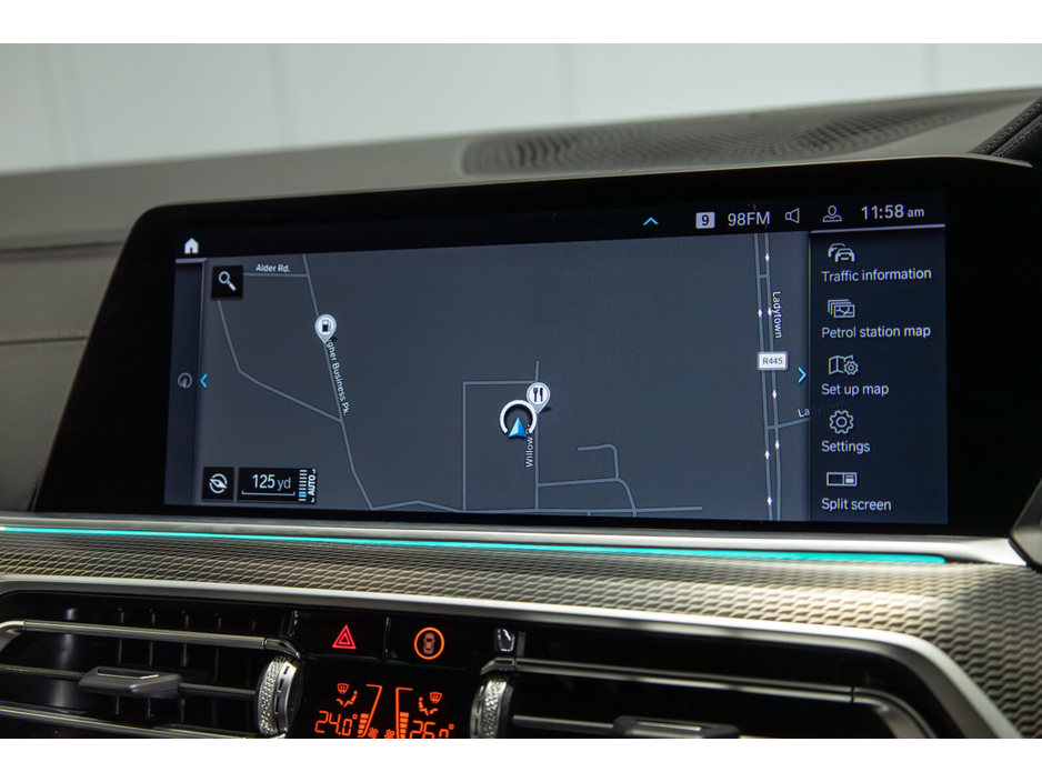 2022 BMW X5 xDrive45e M Sport €64,950