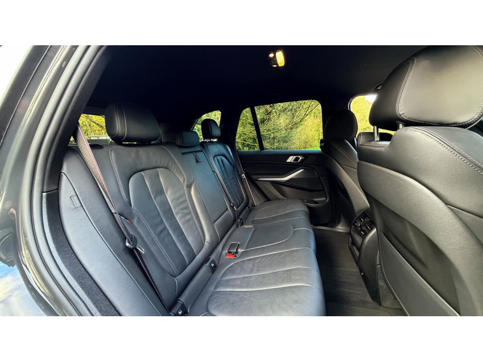 2021 BMW X5 - image 14