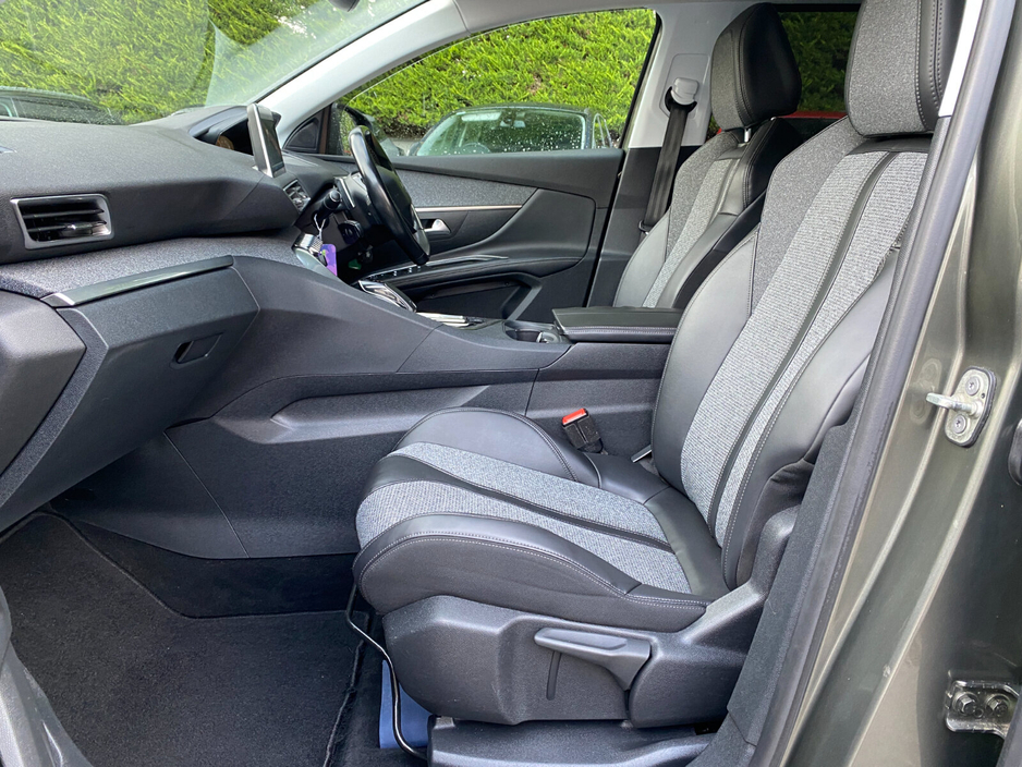 2019 Peugeot 5008 1.5 BlueHDi 130bhp Allure Auto €24,900