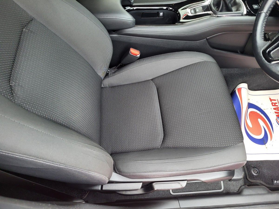 2021 Honda HR-V - image 10