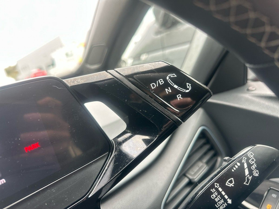 2023 Volkswagen ID.3 - image 10