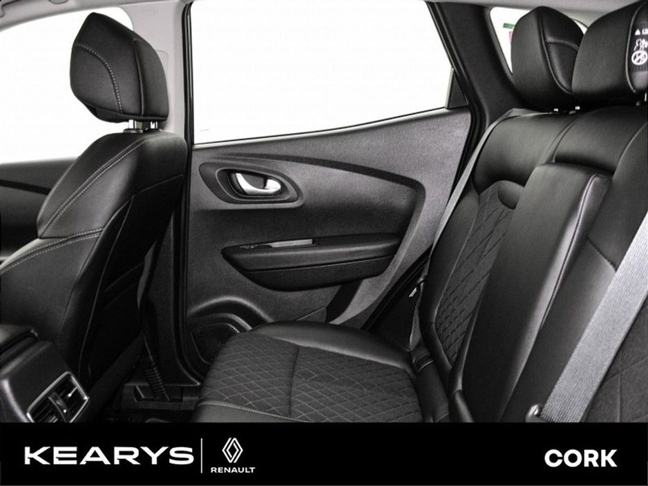 2020 Renault Kadjar - image 7