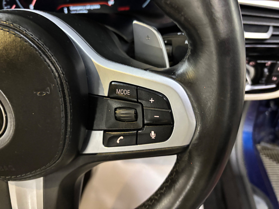 2019 BMW 5 Series - image 10