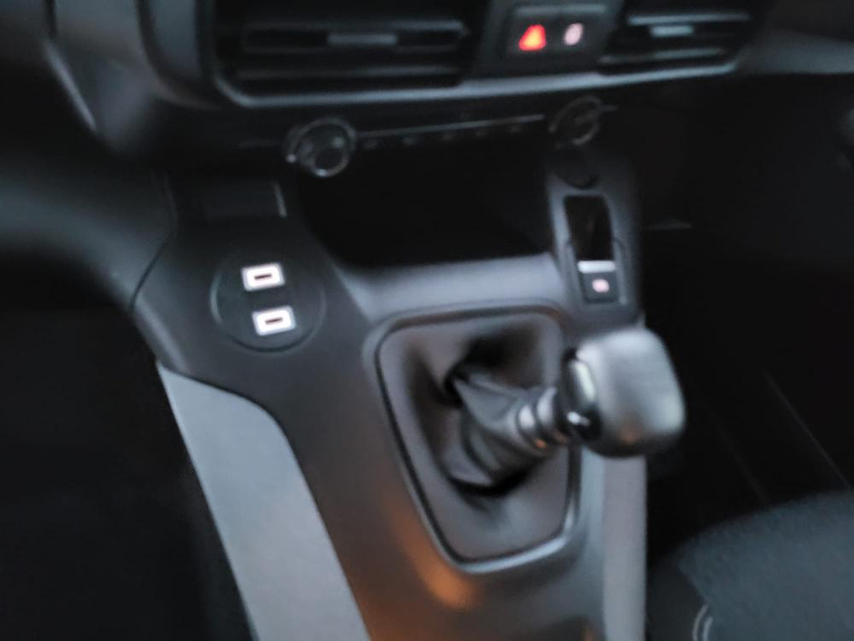 2026 Peugeot Rifter Allure+ 1.5l 100bhp €35,995