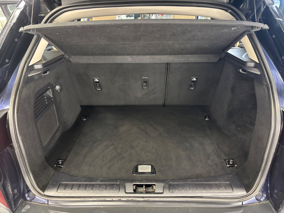 2016 Land Rover Range Rover Evoque - image 9