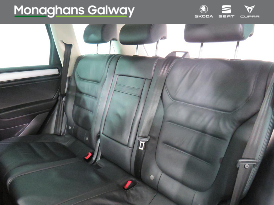 2018 Volkswagen Touareg 5 SEAT COMM 3.0 TDI 262BHP V6 AUTO €28,950