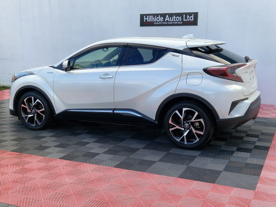 2018 Toyota C-HR - image 7