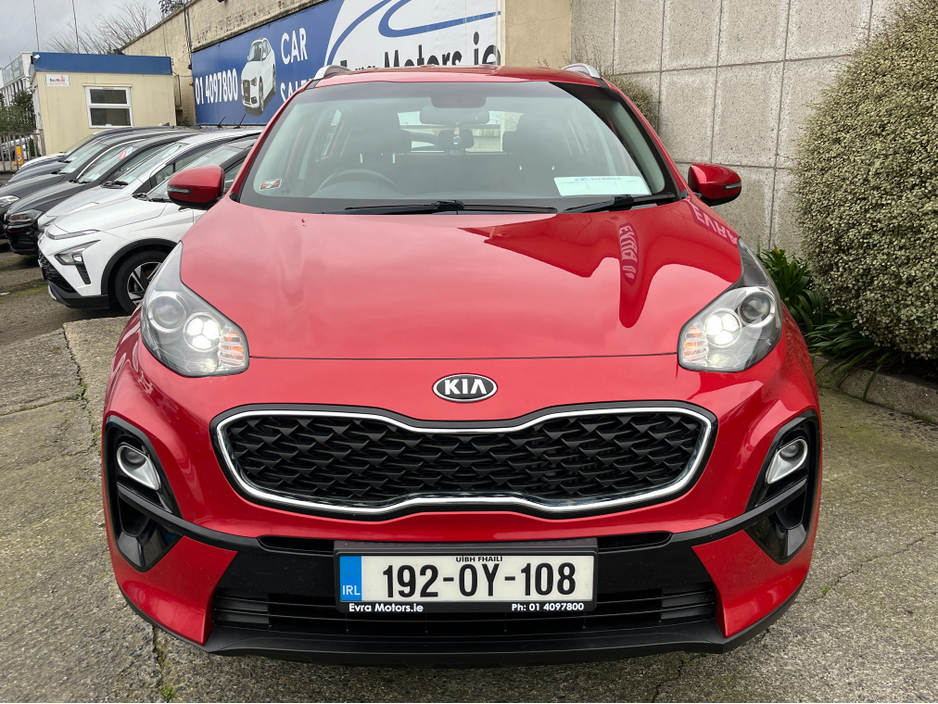2019 Kia Sportage - image 2