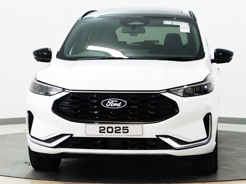 2025 Ford Kuga - image 8