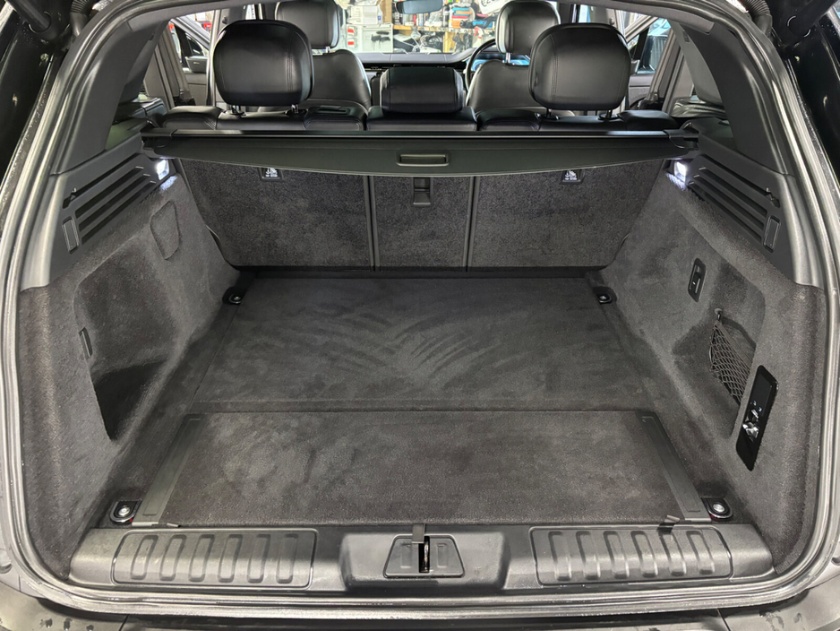 2022 Land Rover Range Rover Sport - image 14