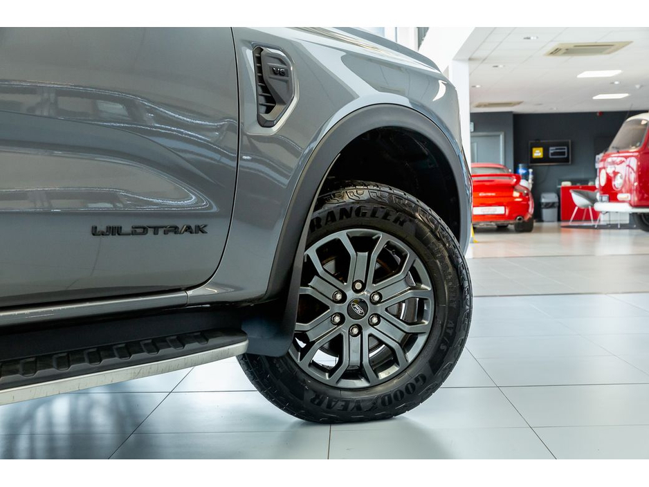 2023 Ford Ranger - image 8